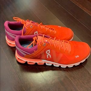 On Running Cloud athletic shoes